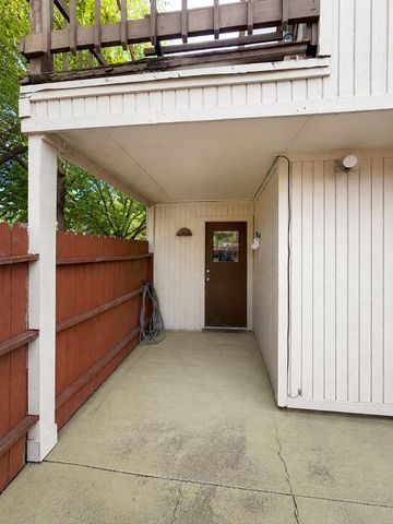 7854 Green Lawn Drive 7854, Houston, TX 77088