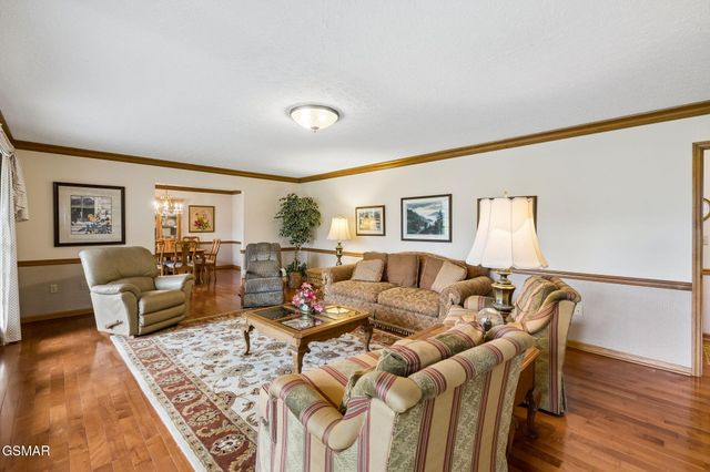 3114 Wearwood Drive, Sevierville, TN 37862