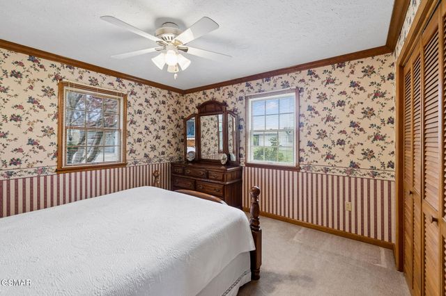 3114 Wearwood Drive, Sevierville, TN 37862