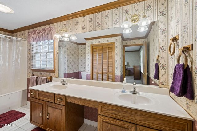 3114 Wearwood Drive, Sevierville, TN 37862