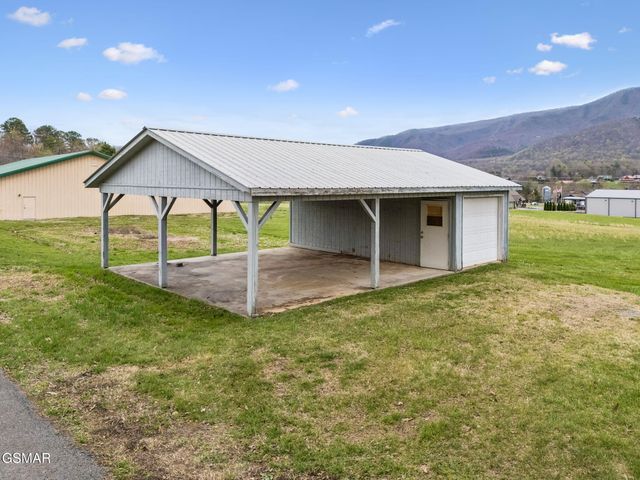 3114 Wearwood Drive, Sevierville, TN 37862