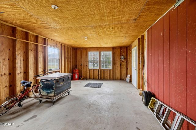 3114 Wearwood Drive, Sevierville, TN 37862