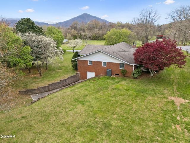 3114 Wearwood Drive, Sevierville, TN 37862