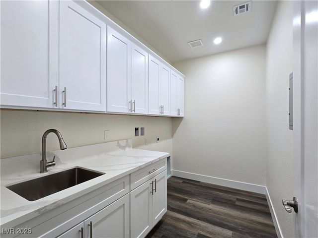 1351 Huckleberry Street, Pahrump, NV 89048