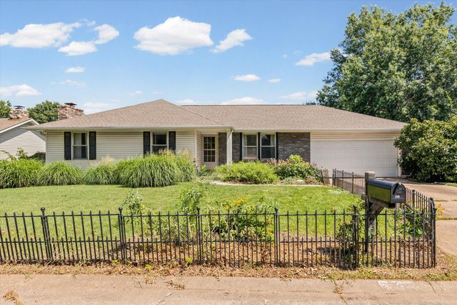 2709 PINE DR, Columbia, MO 65202