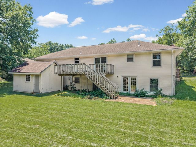 2709 PINE DR, Columbia, MO 65202