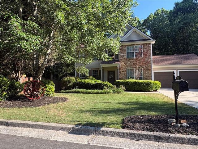 332 Chamberlyn Lane, Hiram, GA 30141