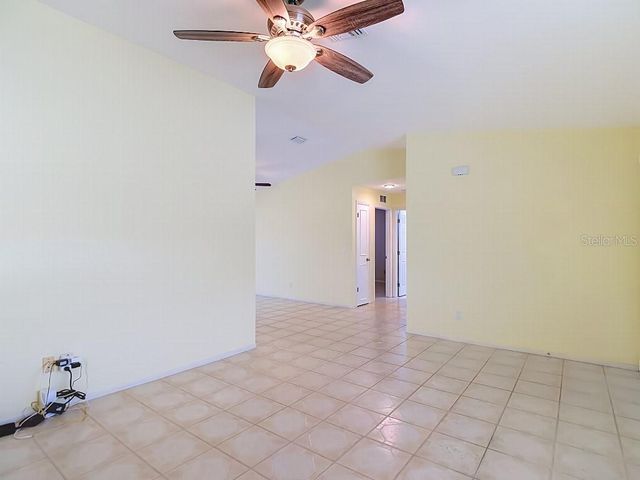 8811 MARTINIQUE LANE, Port Richey, FL 34668