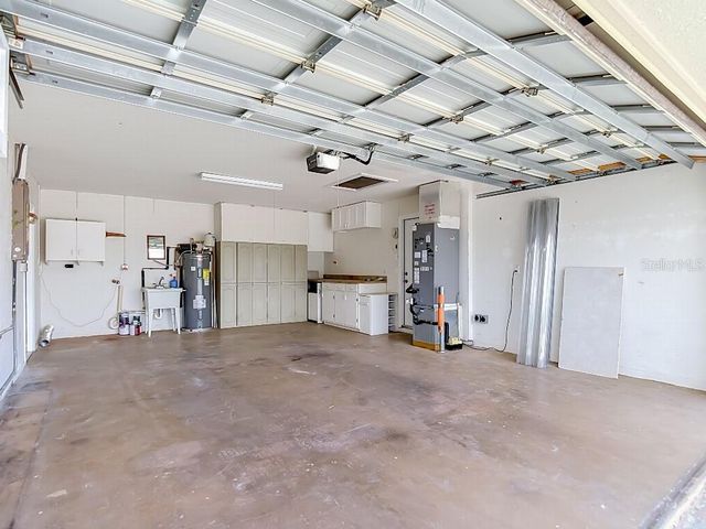 8811 MARTINIQUE LANE, Port Richey, FL 34668