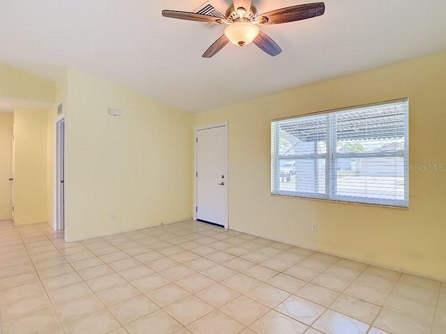 8811 MARTINIQUE LANE, Port Richey, FL 34668