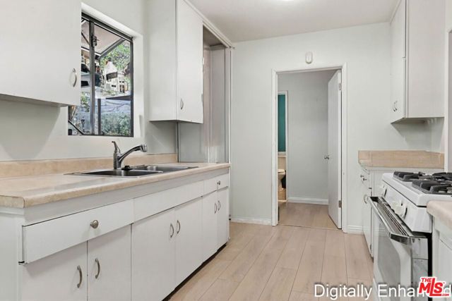 970 N Meyler Street, San Pedro (los Angeles), CA 90731