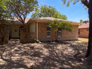 4824 Berridge Lane, Dallas, TX 75227
