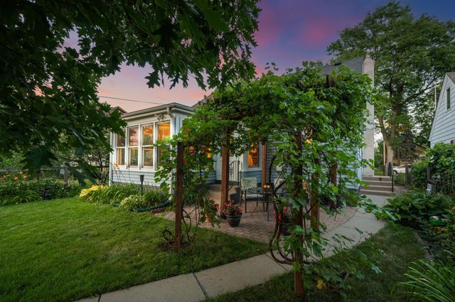 3644 41st Avenue S, Minneapolis, MN 55406