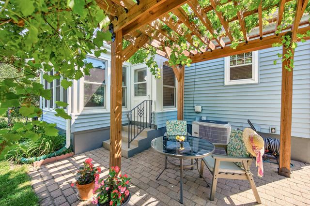 3644 41st Avenue S, Minneapolis, MN 55406