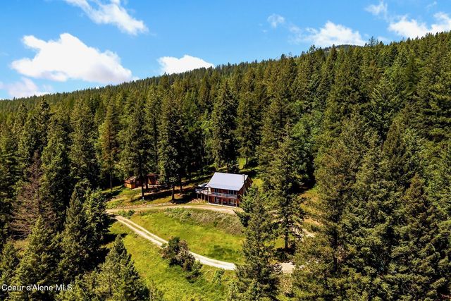 185 Larchwood Dr, Sagle, ID 83860