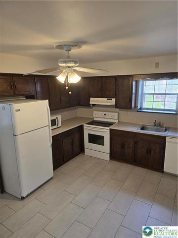 2027 Willow Park Road 8, Bethlehem Twp, PA 18020