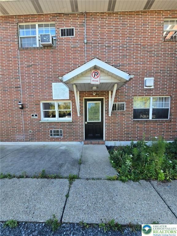 2027 Willow Park Road 8, Bethlehem Twp, PA 18020