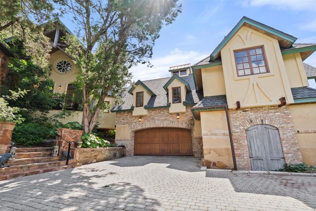 1354 The High RD, Austin, TX 78746