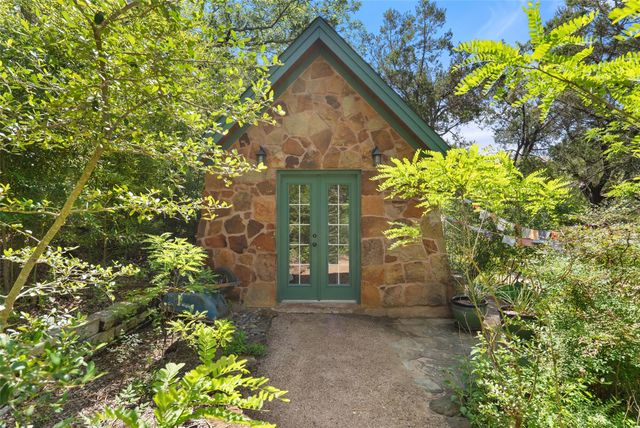 1354 The High RD, Austin, TX 78746
