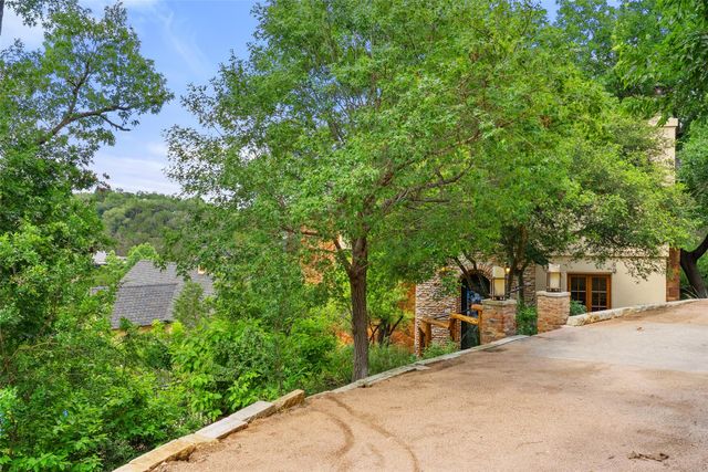 1354 The High RD, Austin, TX 78746