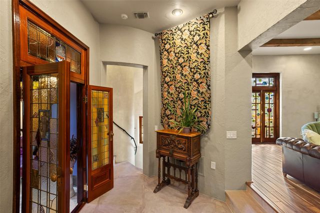 1354 The High RD, Austin, TX 78746