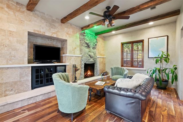 1354 The High RD, Austin, TX 78746