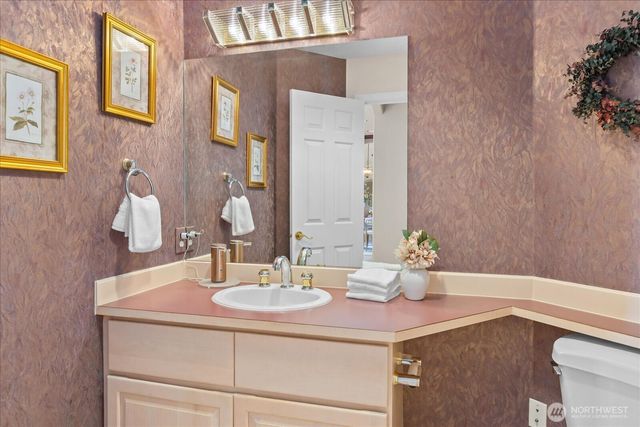 22532 88th Avenue W, Edmonds, WA 98026