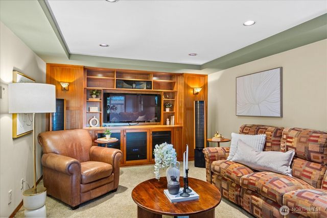 22532 88th Avenue W, Edmonds, WA 98026