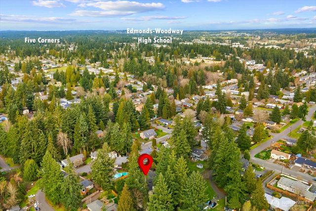 22532 88th Avenue W, Edmonds, WA 98026