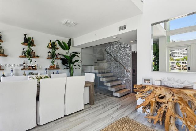 101 N Shore Dr 101, Miami Beach, FL 33141