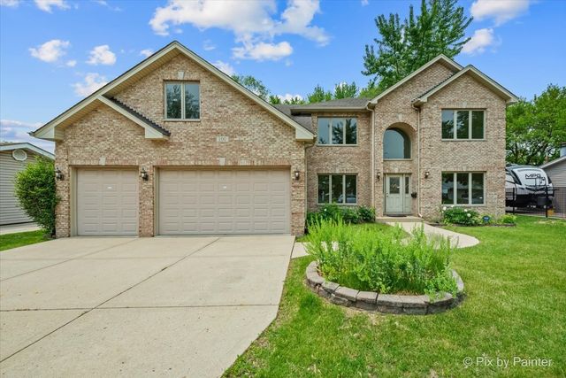 100 Westover Lane, Schaumburg, IL 60193