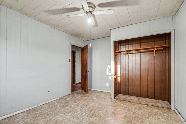 24962 Dewey Lake Street, Dowagiac, MI 49047
