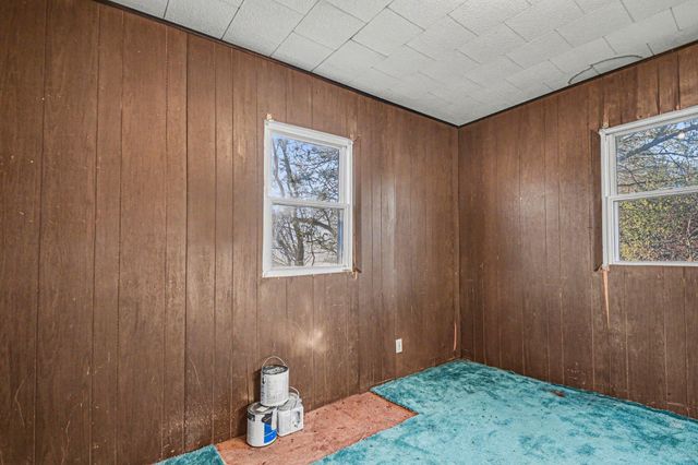 24962 Dewey Lake Street, Dowagiac, MI 49047