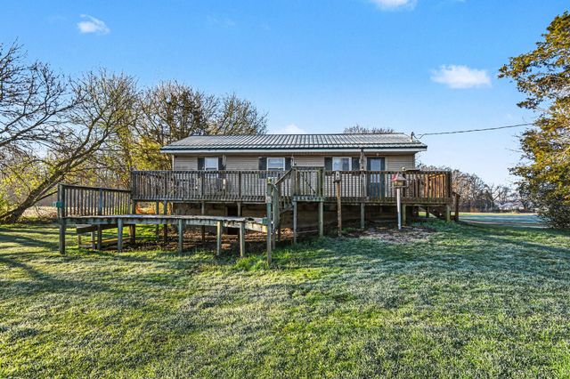 24962 Dewey Lake Street, Dowagiac, MI 49047