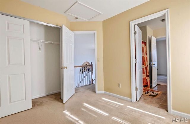 16309 Hampden Place, Florissant, MO 63034
