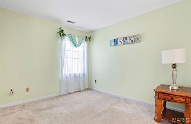 16309 Hampden Place, Florissant, MO 63034