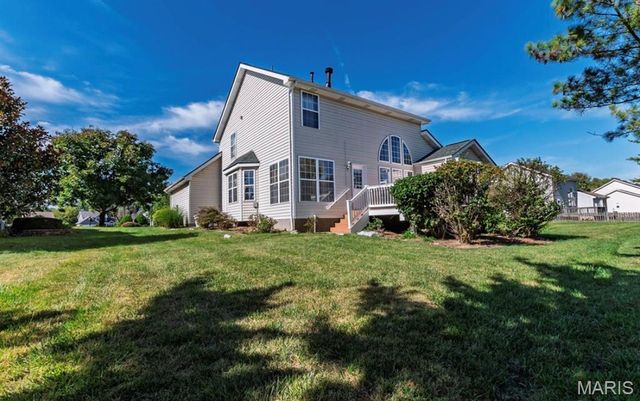 16309 Hampden Place, Florissant, MO 63034
