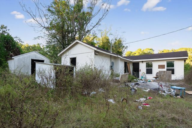 9621 Dogwood Lane, Houston, TX 77365