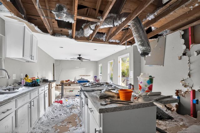 9621 Dogwood Lane, Houston, TX 77365