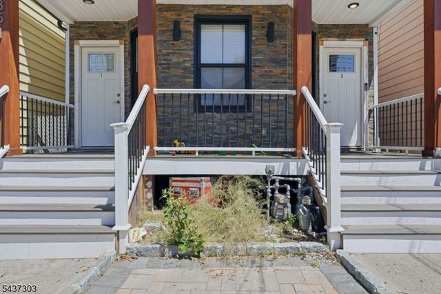 851 Garden St, Elizabeth City, NJ 07202