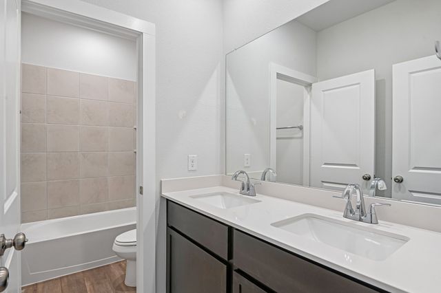 445 Suffolk Drive, Ferris, TX 75125