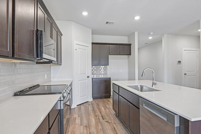 445 Suffolk Drive, Ferris, TX 75125