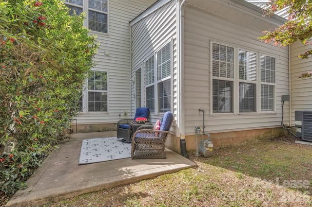 1802 Robinwood Village Drive, Gastonia, NC 28054
