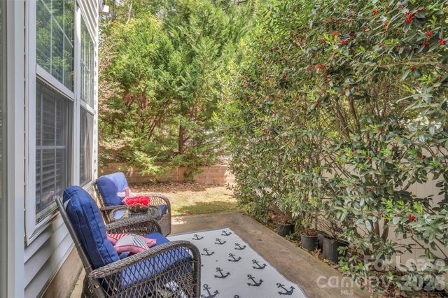 1802 Robinwood Village Drive, Gastonia, NC 28054