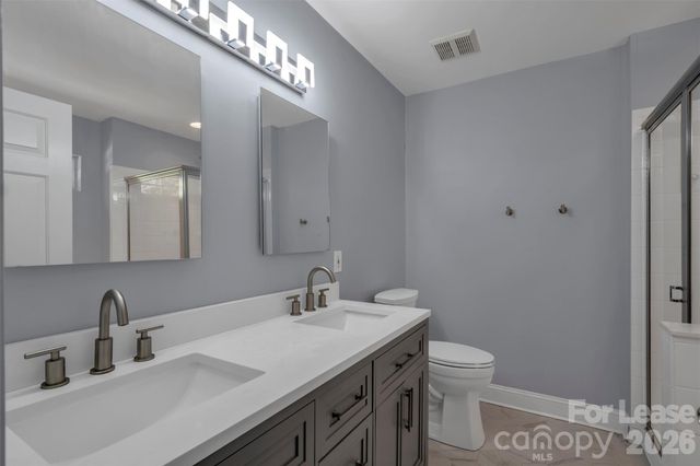 1802 Robinwood Village Drive, Gastonia, NC 28054