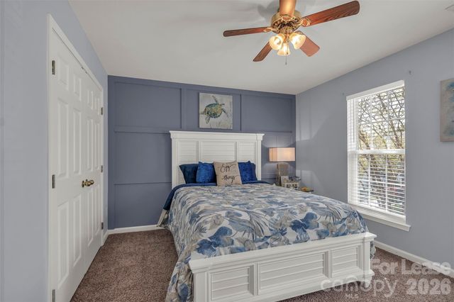 1802 Robinwood Village Drive, Gastonia, NC 28054