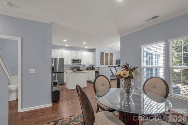 1802 Robinwood Village Drive, Gastonia, NC 28054