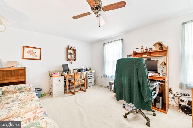 49 HUNTLEY CT, Sterling, VA 20165
