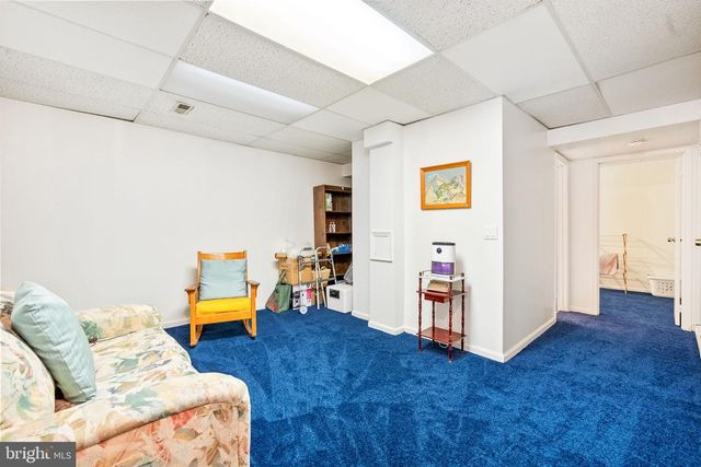 49 HUNTLEY CT, Sterling, VA 20165