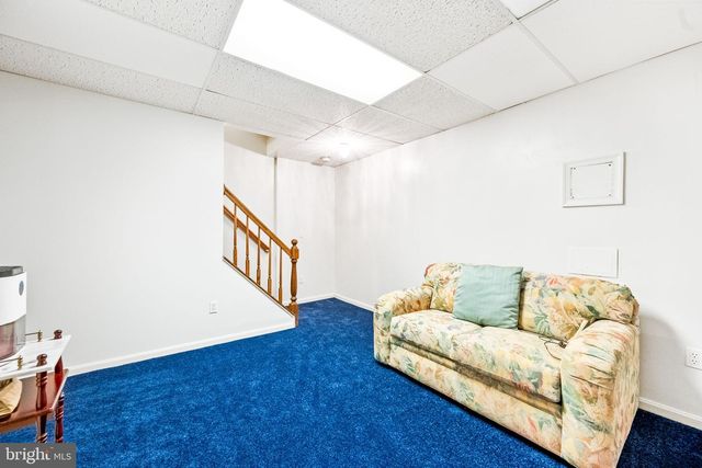 49 HUNTLEY CT, Sterling, VA 20165